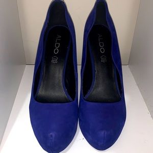 Royal Blue 5/6 inch heel. Size 9